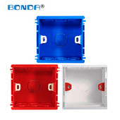 Montāžas kārba EU regulējama balta sarkana zila iekšējā kasete universāls slēdzis un kontaktligzdas vadu aizmugures kaste 86 * 83 * 49 mm 86 tipam