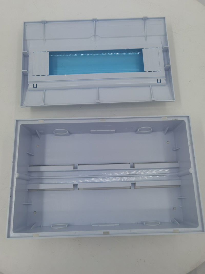 Tvornica u Kini 12 načina MCB Plastična električna razvodna kutija Plastična kutija s prekidačima Unutarnja kutija za ugradnju u ravninu za prekidač--HPK