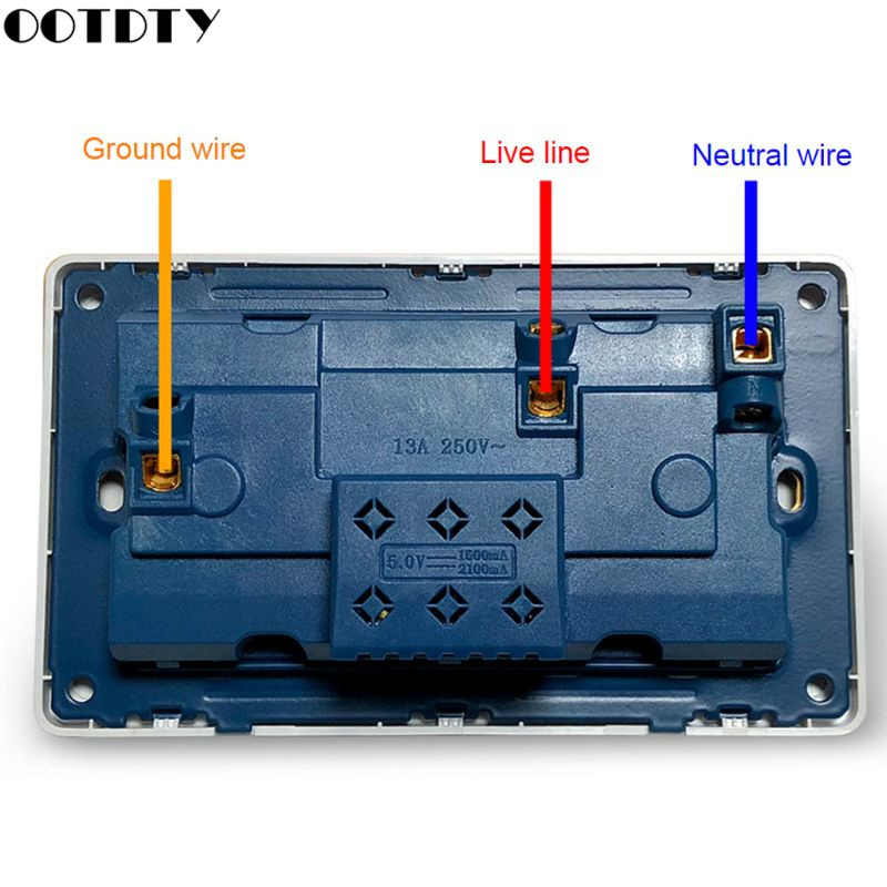 Multifunktsionaalne Ühendkuningriigi 13A seinakontakti surunupp 2.1A topelt USB laadimispordid