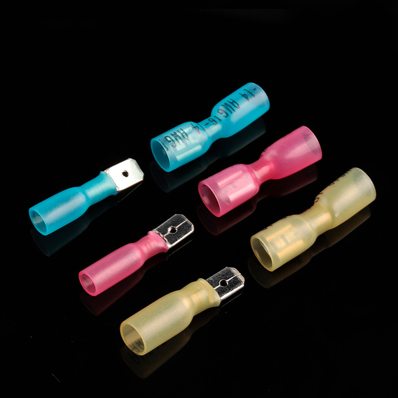 Siltuma saraušanās savienojuma spailes Izolēts sadursvadu savienotājs Elektrības kabeļa uzgalis