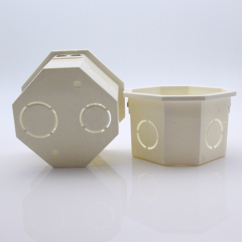 Esooli slobodan izbor, bijeli plastični materijali, 82mm*82mm EU standardna kutija za unutarnju montažu za 86mm*86mm standardni zidni prekidač za svjetlo