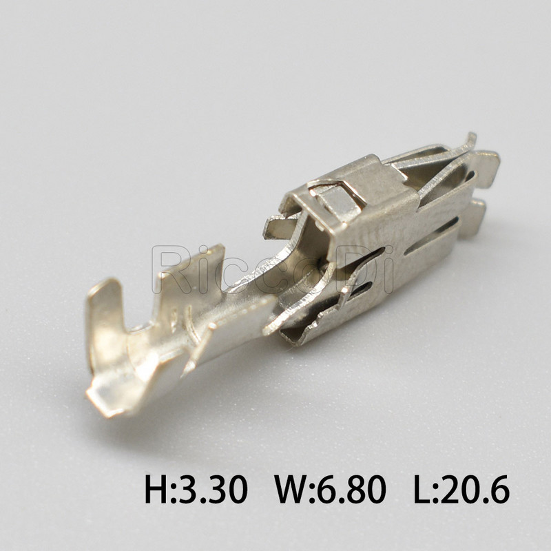 20/50 tk 6,3 mm seeria mootorsõidukite autode liitmikud juhtmeklemm Isoleerimata meessoost pressklemmid DJ6218B-E6.3B DJ6116-6,3C