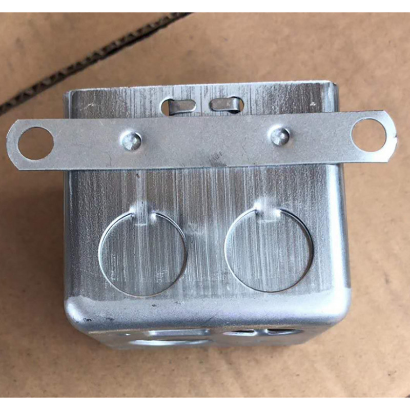 Željezna razvodna kutija instalacijska kutija donja kutija razvodna kutija metalna razvodna kutija rastezljiva kutija četvrtasta željezna kutija