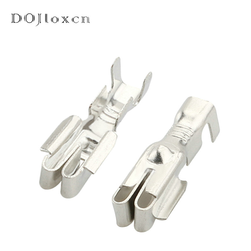 20/50/100/200/500/Gb vara konservēts terminālis DJ900107B tiek izmantots automobiļu instrumentu spraudņa atsperu sērijas drošinātāju kārbas savienotājam