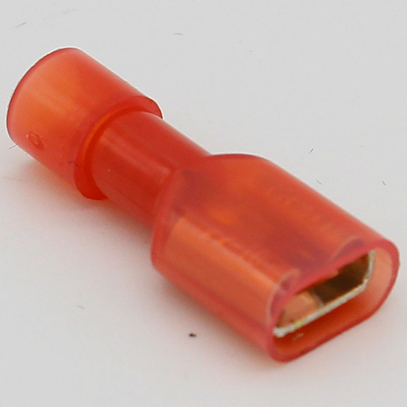 20 gab 6,3 MM vīriešu un sieviešu automašīnas pilnībā izolēta lāpstas gofrēšanas savienotāja spailes Autovadu spailes