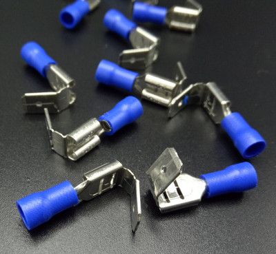 6.3 Prešani konektori Piggyback ženski lopatičasti konektori Terminali Mjed s otiskom Sn