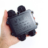 IP68 vodootporni konektor 4-14 mm 3 / 4 puta 24 A vanjska led svjetla Konektori električnih kabela Zapečaćena razvodna kutija za retardantne žice