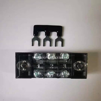 1 komplekts kombinētais īssavienojuma gabals 15A spaiļu sloksne U veida vara slēdža kopnes stienis, kas savieno TB