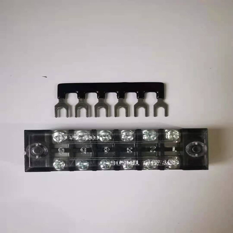 1 komplekts kombinētais īssavienojuma gabals 15A spaiļu sloksne U veida vara slēdža kopnes stienis, kas savieno TB