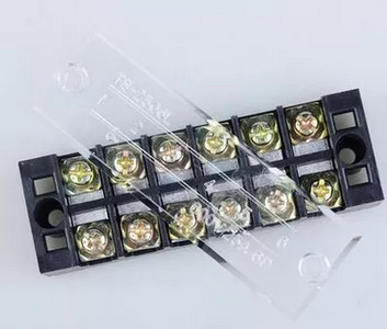 3/4/5/6/10/12 položaja 600V 15A s dva reda prekrivenih vijčanih stezaljki, 3kom/lot