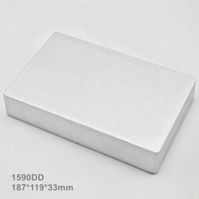 Lietie alumīnija Stomp Box ģitāras efektu pedāļi Korpusi Hammond 1590BB 1590A 1590LB 1590XX 1590DD Mūzikas instrumentu futrālis