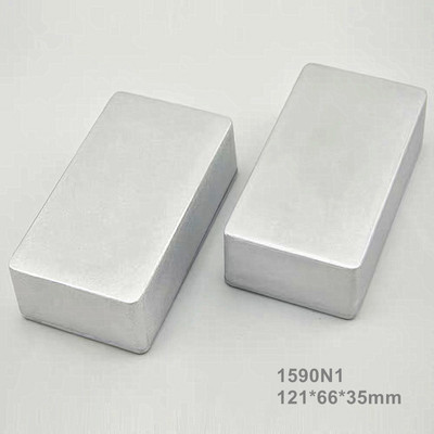 Lietie alumīnija Stomp Box ģitāras efektu pedāļi Korpusi Hammond 1590BB 1590A 1590LB 1590XX 1590DD Mūzikas instrumentu futrālis