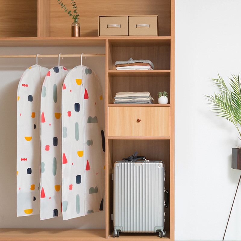 Ūdensnecaurlaidīgs, putekļu necaurlaidīgs apģērba pārvalks apģērba tērpam, kleita, mēteļi, audums, putekļu aizsargs, aizsarg futrālis Organizador soma