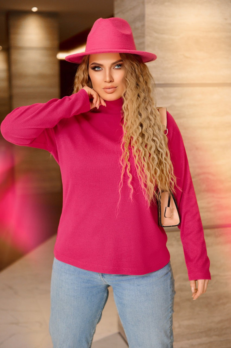 Пуловер от трикотаж