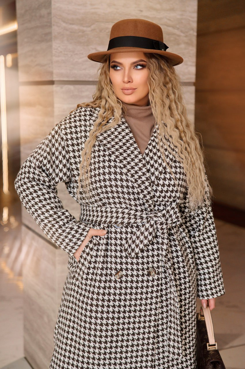 Палто от еко кашмир на каре