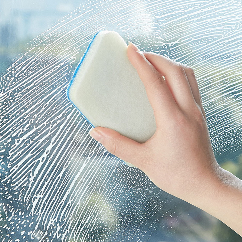 Multifunktsionaalne vannitoa seinapuhastushari Pika käepidemega eemaldatav majapidamispõranda vanniharjad Keraamiliste plaatide käsnhari