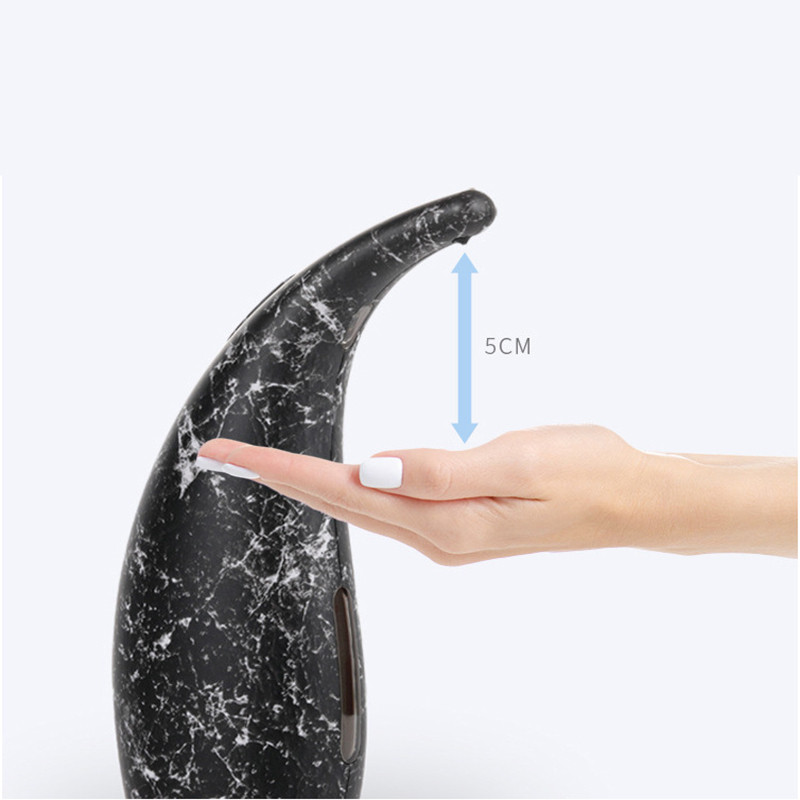 Dozator za dezinfekciju ruku bez dodira od crnog mramora, dozator za sapun od 300 ml, automatski dozator tekućine za gel za kuhinjski stol u kupaonici