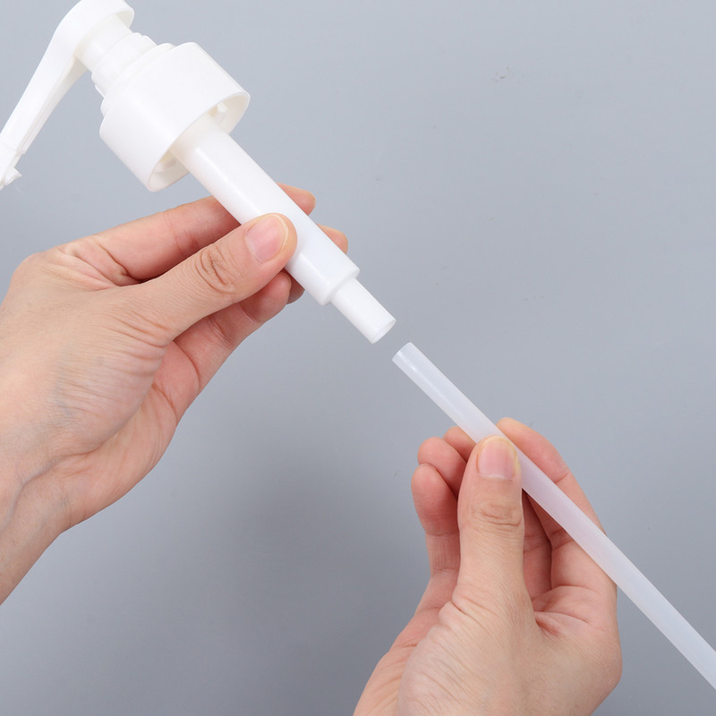 Push-tüüpi vedelikupudelipea asendusdüüsid siirup pudeli otsik Survega toidukvaliteediga PP köögiõli pihusti jaotur Pump