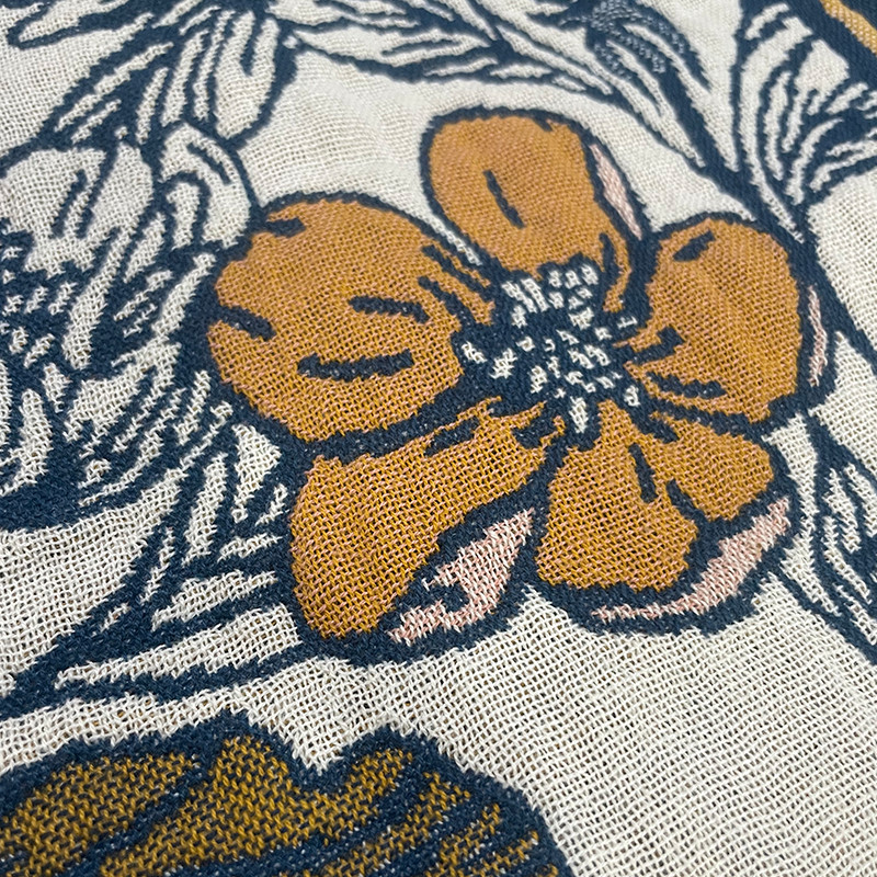 Krāsainas kokvilnas piecu slāņu marles vannas dvielis absorbējošs pieaugušo kokvilnas mājsaimniecības vannas dvielis kokvilnas vannas dvielis absorbējošs pludmales dvielis