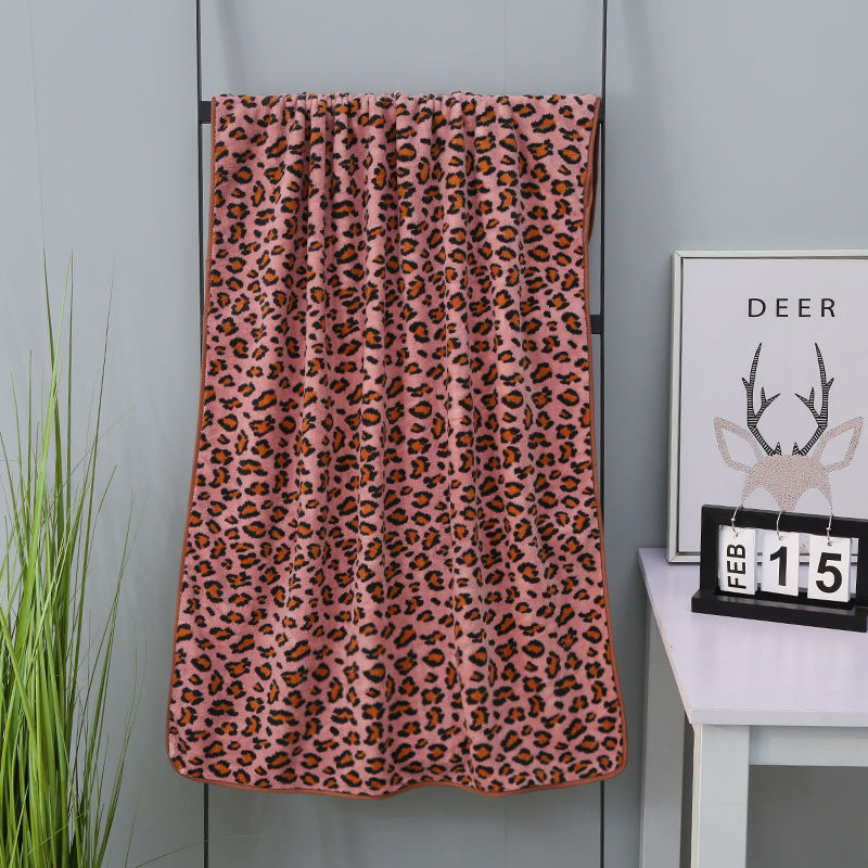 Sex Leopard Coral Fleece Ručnik za kupanje Mekani debeli kupaonski ručnik Upijajući kućanski ručnik za kupanje Ručnik za plažu za odrasle