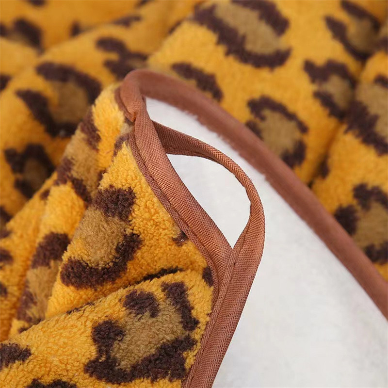 Sex Leopard Coral Fleece Ručnik za kupanje Mekani debeli kupaonski ručnik Upijajući kućanski ručnik za kupanje Ručnik za plažu za odrasle