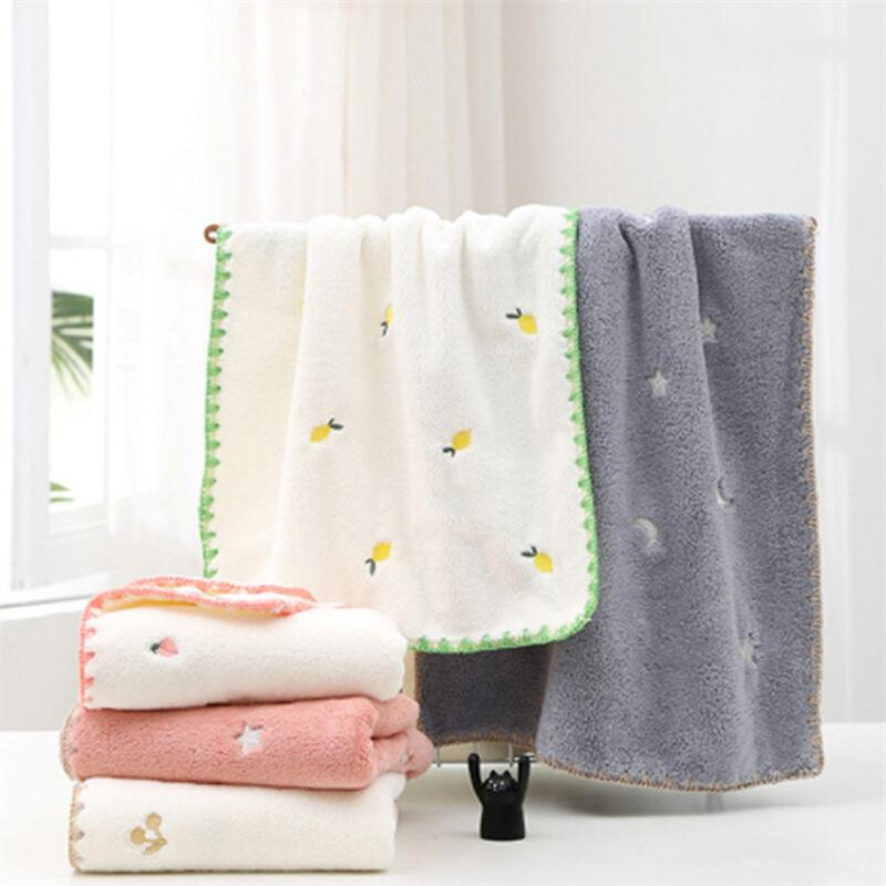 Izvezena zvijezda Mjesec Trešnja Medvjed Ručnik visoke gustoće Mekani ručnik od koraljnog flisa Upijajuće lice Ručnik za kupanje za odrasle Pokrivač za bebe
