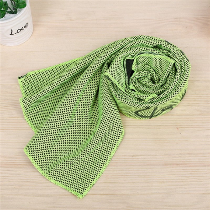 Sport Prosop de răcire cu uscare rapidă Înot Sală de gimnastică Călătorii Ciclism Vară Senzație de frig Prosoape de sport pentru a lua Carry 30*88cm