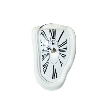 2022. Kreativni sat koji se okreće na sjedalu Stolni sat koji se topi pod pravim kutom Retro deformirani satovi s rimskim brojevima Uredsko uređenje doma