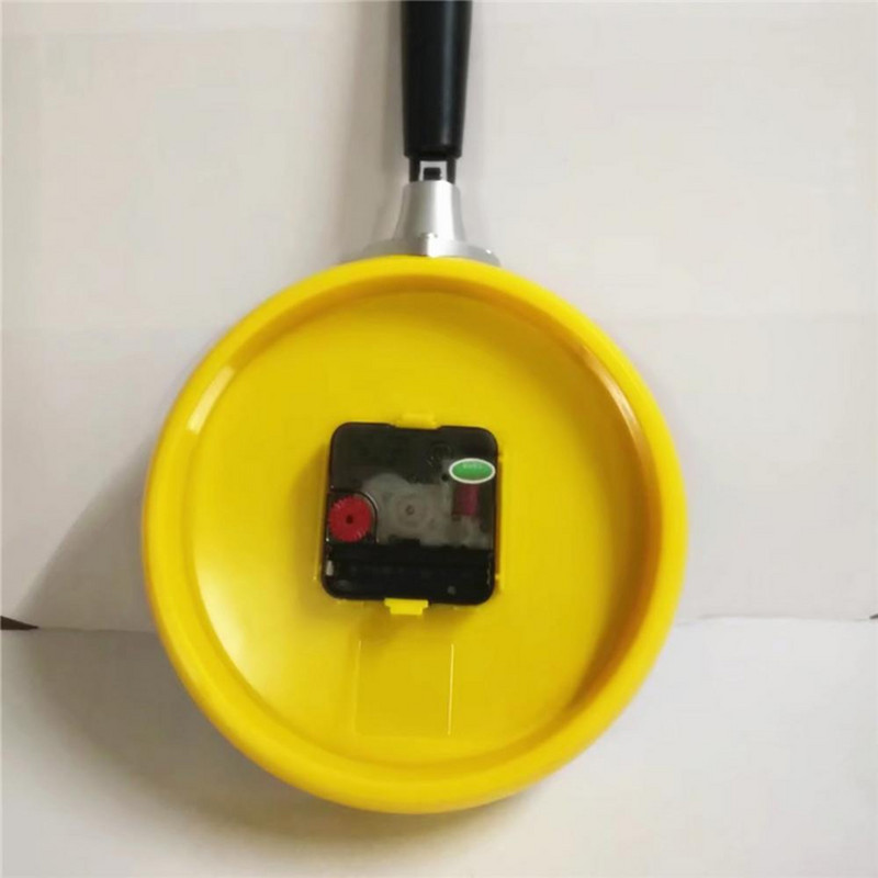 Radoša dzīvojamās istabas cepta olu panna Sienas pulksteņi Mājas restorāna dekorēšana