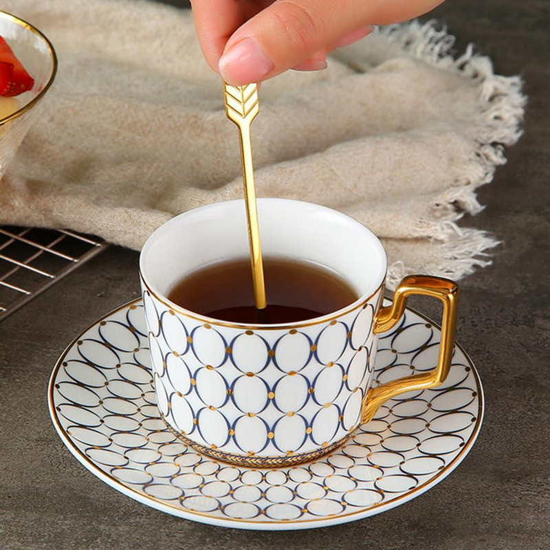 Arrow Shape Desertų rinktukai nuo rūdžių 304 nerūdijančio plieno vaisių šakutės vestuvių vakarėliui švediško stalo maisto rinkiniai kokteiliams maišyti