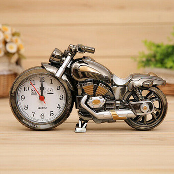 Творчески ретро мотоциклет, мотоциклет, кварцов будилник, настолен будилник, часовник за деца, приятели, готин подарък, декор за маса