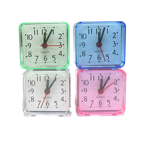 Äratuskell ruudukujuline väike voodi Kompaktne reisimine Kvarts-piiks äratuskell Armas kaasaskantav loominguline moodne tudengikell