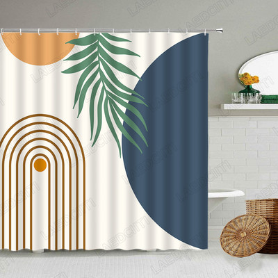 Juodos ir baltos spalvos languotos dušo užuolaidos Kūrybiškos dryžuotos vidurio amžiaus sujungimo geometrinės vonios užuolaidos Modernaus audinio vonios kambario dekoras