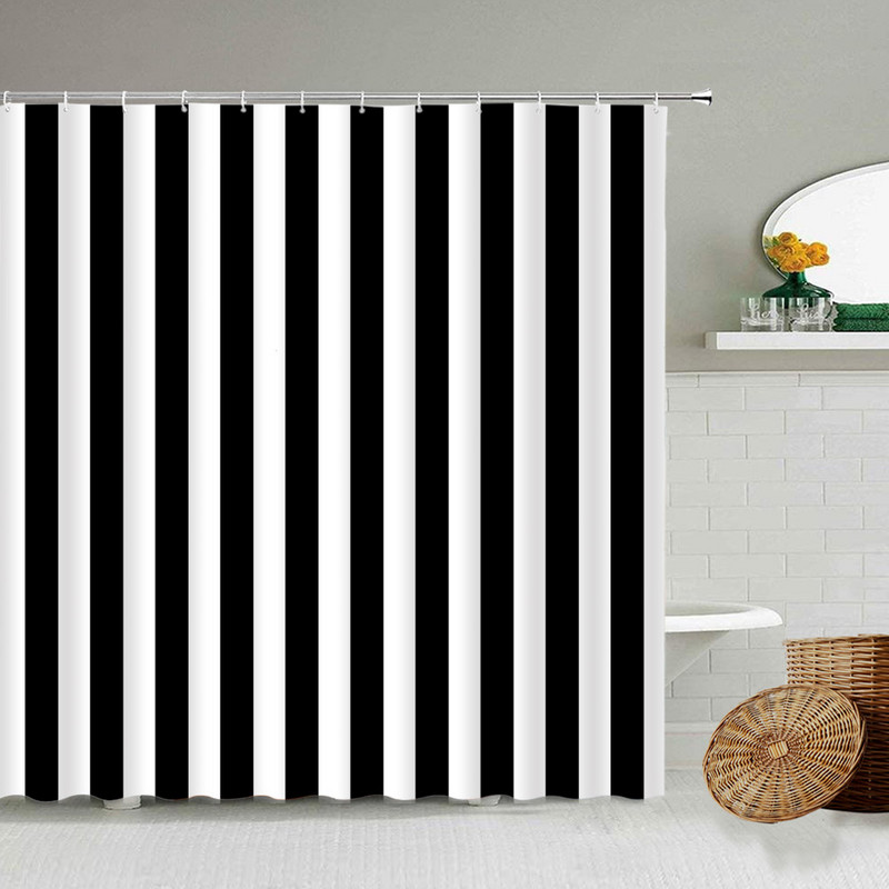 Juodos ir baltos spalvos languotos dušo užuolaidos Kūrybiškos dryžuotos vidurio amžiaus sujungimo geometrinės vonios užuolaidos Modernaus audinio vonios kambario dekoras