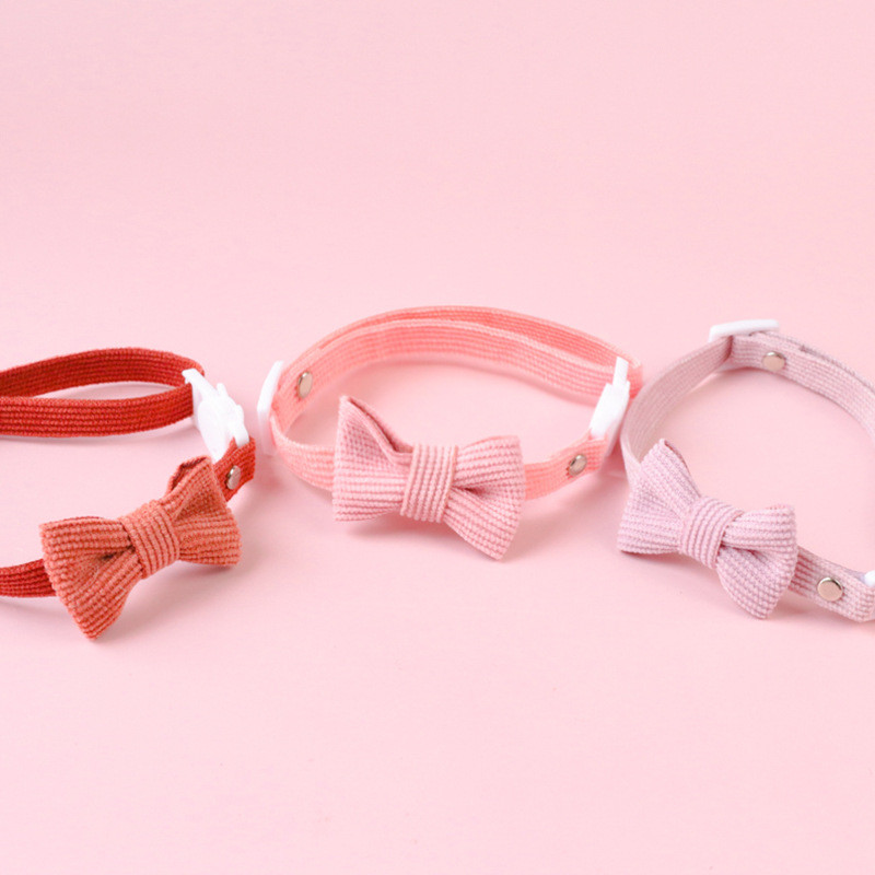 4 boje Baršunasta mačja mašna ogrlica Sigurnosna kopča Ljubimac Pas Štene Ogrlica Leptir kravata Topla mekana mačića Prilagodljive tihe ogrlice Dobavljač