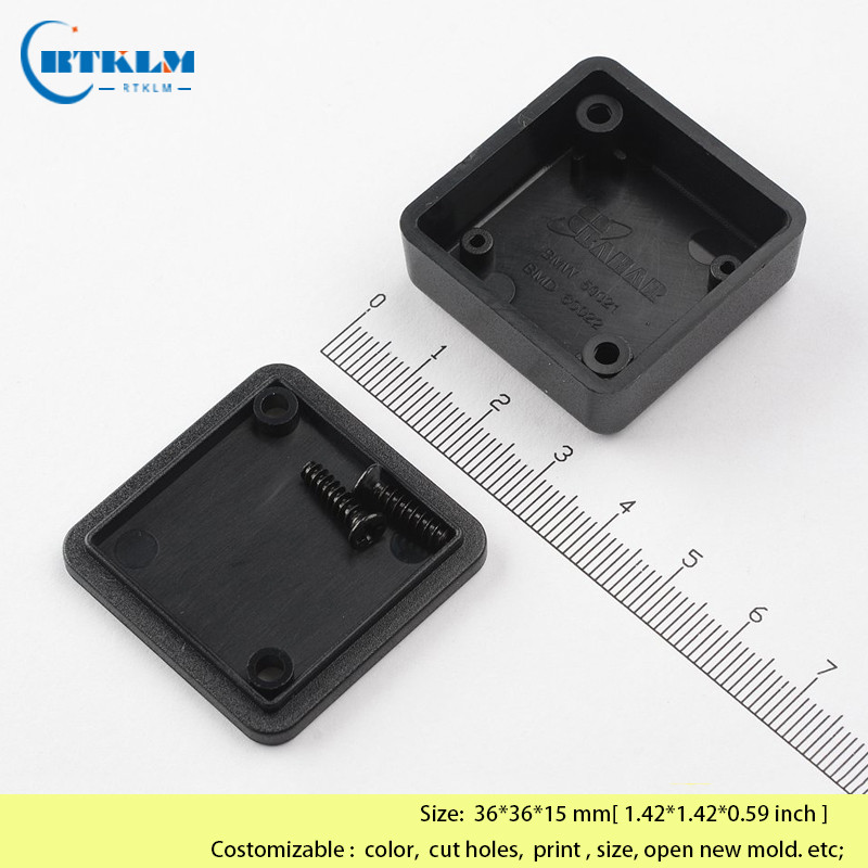 Mala električna razvodna kutija Prilagođeno plastično kućište Električno kućište ABS plastika Projektne kutije za instrumente 36*36*15 mm
