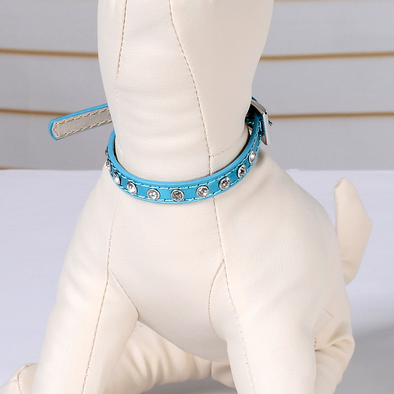 Modna Pu kožna ogrlica za pse s dijamantima Potrepštine za male kućne ljubimce Ogrlica za štence Ružičasto ljubičasta Plavo zlatna Ogrlica za pse Chihuahua