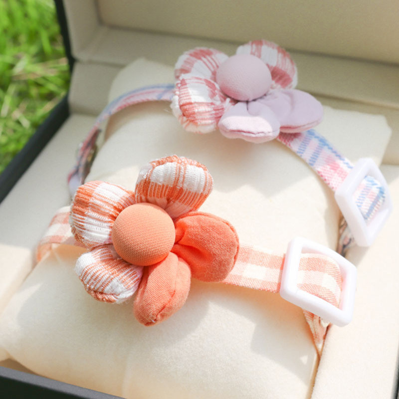 Mājdzīvnieku kaklasiksna Mājas kaķa suns Jauka ziedu kaklasiksna Regulējama klusa drošības sprādzes aksesuāri Kaķu kaklarota Mājdzīvnieku piederumi Kaķu piederumi