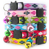 Jauna mājdzīvnieka kaķa kaklasiksna ar regulējamu zvaniņu 1.0 drošības sprādzes kaķa kakla siksna, kas piemērota kaķēniem un suņiem, mājdzīvnieku piederumi