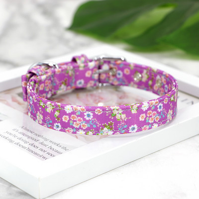 Neilona apdruka suņu kaklasiksna Regulējama maza suņu kaklasiksna ar ziediem apdrukāta kucēnu kaķa kaklarota Čivavas Jorkšīras mājdzīvnieku izstrādājumiem XS-L