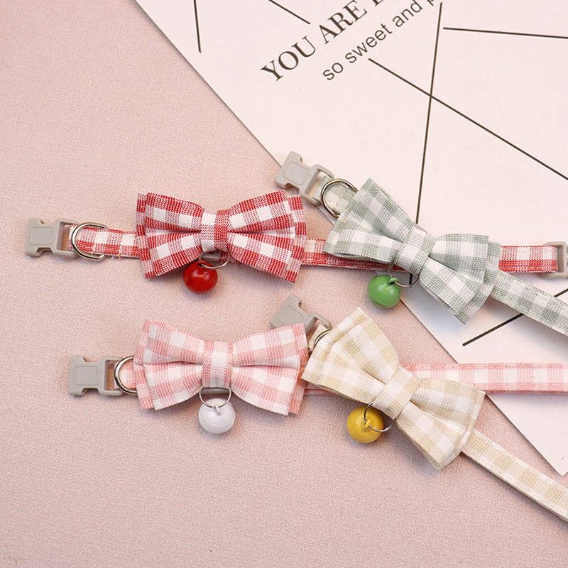 Karirana mašna Podesiva leptir mašna za pse Prekrasna ogrlica Božićni poklon za štence i mačke Dodaci za kućne ljubimce Ogrlica za kućne ljubimce Zvono