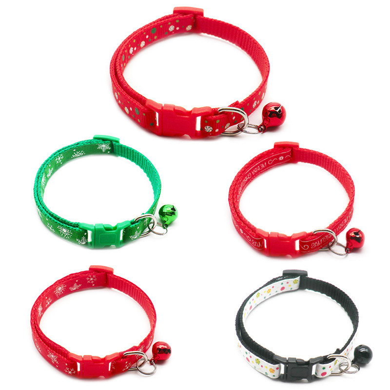 Jauna Ziemassvētku brīvdienu kaķa kaklasiksna ar regulējamu kakla siksnu kucēnu kaķēnu čivavas kaklasiksnas ar zvaniņu skaņas mājdzīvniekiem kaklarotas piederumi