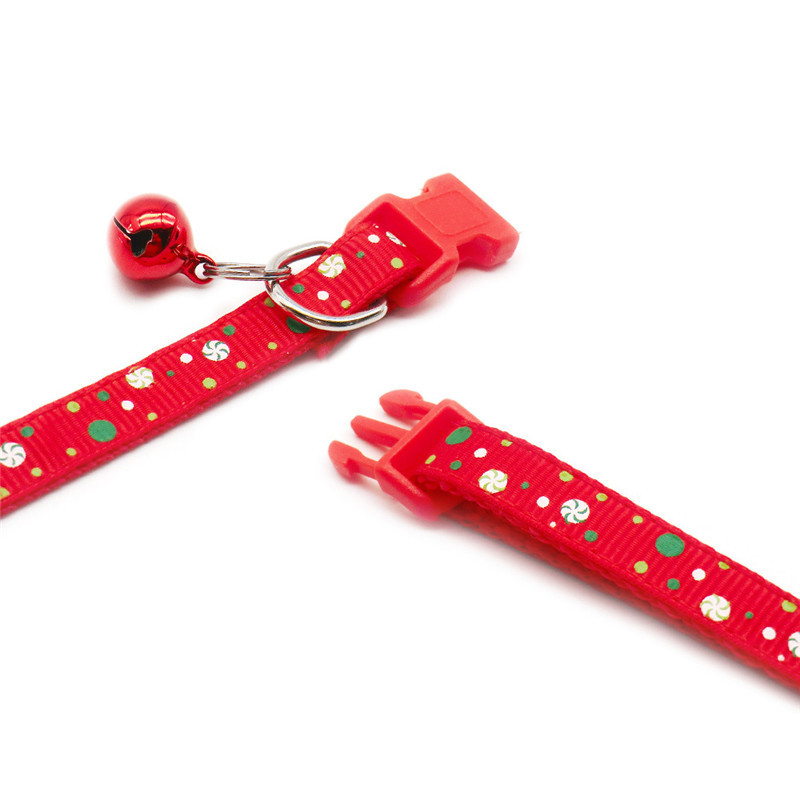 Jauna Ziemassvētku brīvdienu kaķa kaklasiksna ar regulējamu kakla siksnu kucēnu kaķēnu čivavas kaklasiksnas ar zvaniņu skaņas mājdzīvniekiem kaklarotas piederumi