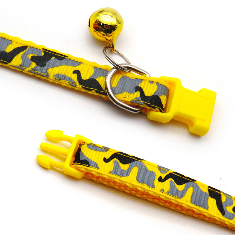 Mačka Ogrlica za pse sa zvonom Cool Podesiva reflektirajuća kamuflažna ogrlica za mačke sa zvonom Sigurnosna traka za mačiće oko vrata za mačiće