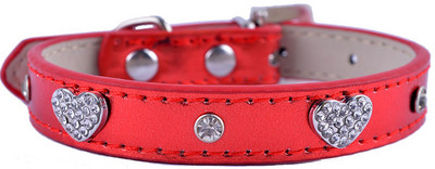 Radītas suņu kaklasiksnas Rhinestones suņu aksesuāri PU ādas kaklasiksnas maziem suņiem Čivavas kucēnu mājdzīvnieku piederumi Sarkanā zelta krāsās