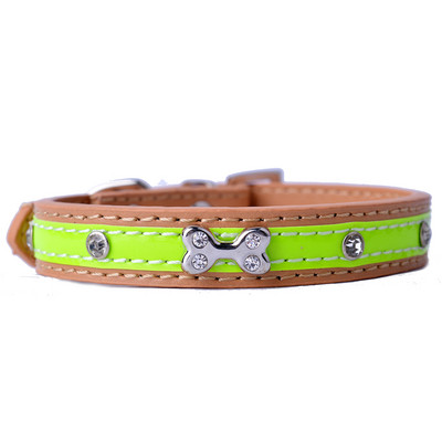 Radītas suņu kaklasiksnas Rhinestones suņu aksesuāri PU ādas kaklasiksnas maziem suņiem Čivavas kucēnu mājdzīvnieku piederumi Sarkanā zelta krāsās