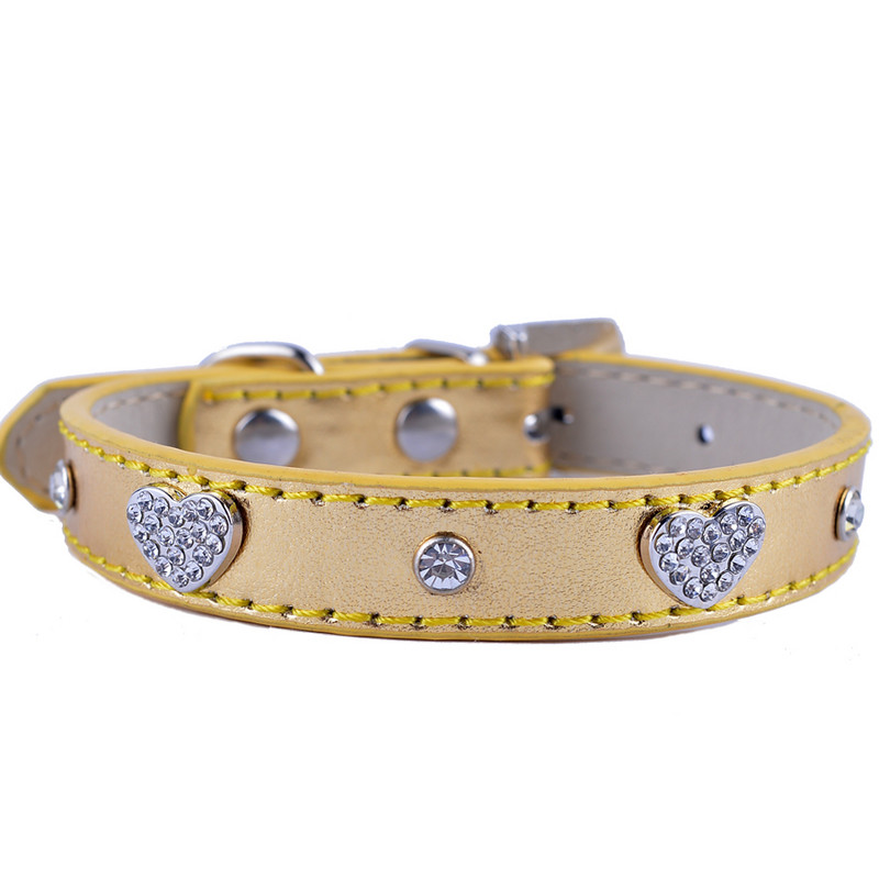 Radītas suņu kaklasiksnas Rhinestones suņu aksesuāri PU ādas kaklasiksnas maziem suņiem Čivavas kucēnu mājdzīvnieku piederumi Sarkanā zelta krāsās