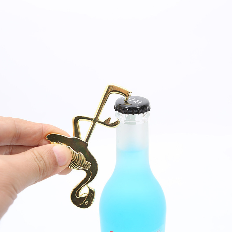 Creativ sticle din metal auriu Deschizător de vin pentru bere Favoruri de aniversare Cadouri Cadouri de nuntă Petrecere de birou Tipuri de ananas Flamingo