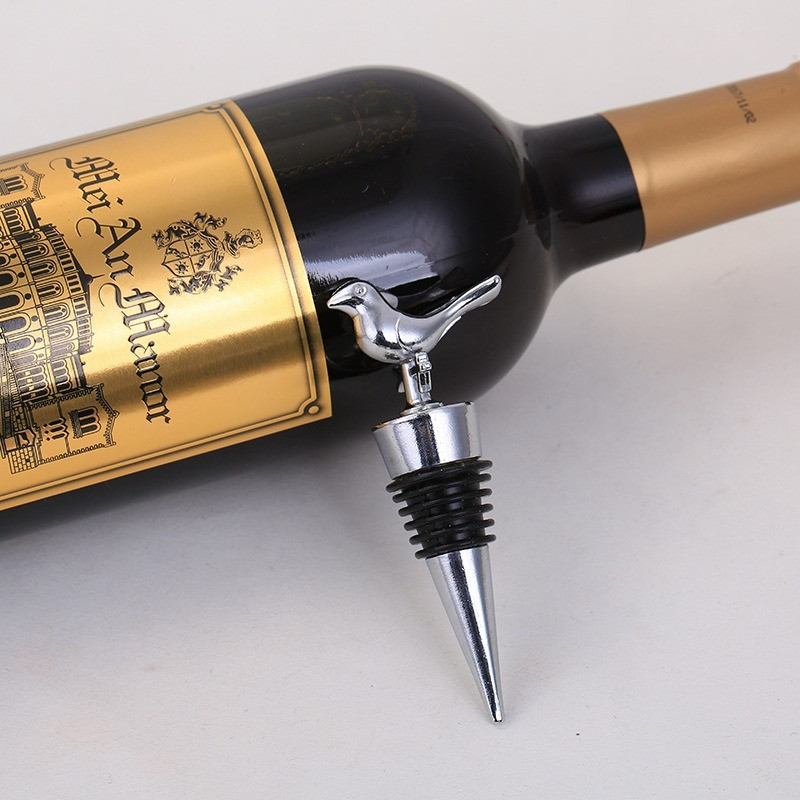 Аксесоари за бар Декорация Lovebird Запушалки за вино Сватбени подаръци за гости Сребърни запушалки за бутилки с изящна опаковъчна кутия