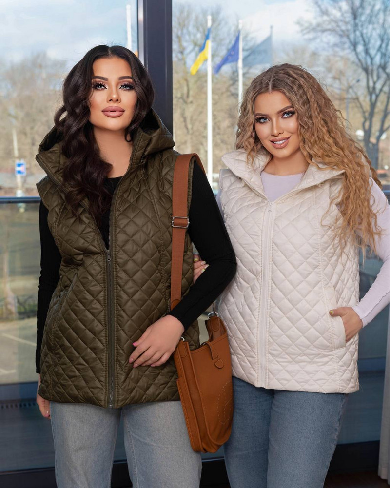 Елек с качулка